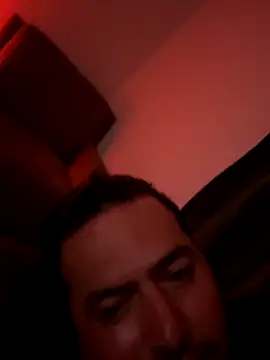 Snapshot of ezrah23 chatting on November 7, 2025, 11:04 am ezrah23 online show from November 7, 2025, 11:04 am