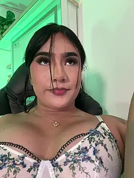 Vale prado online show from April 17, 2026, 9:17 pm