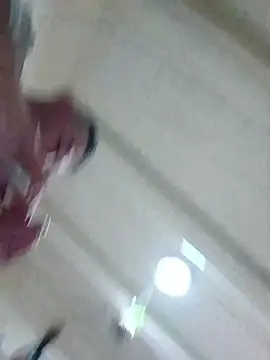 MZThang2Kute online show from November 30, 2025, 9:32 am