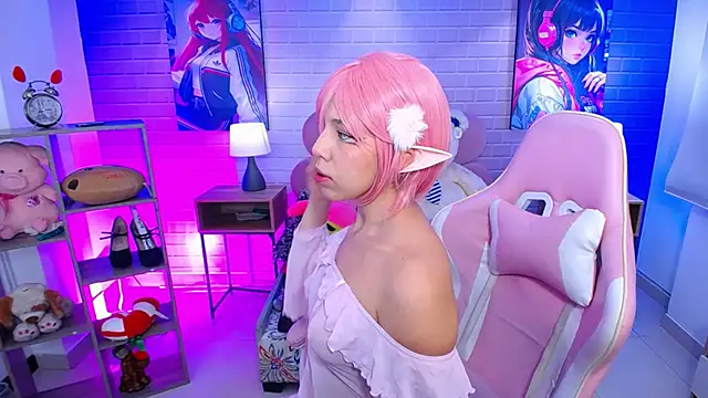 roseefancy19 online show from April 8, 2026, 11:44 am