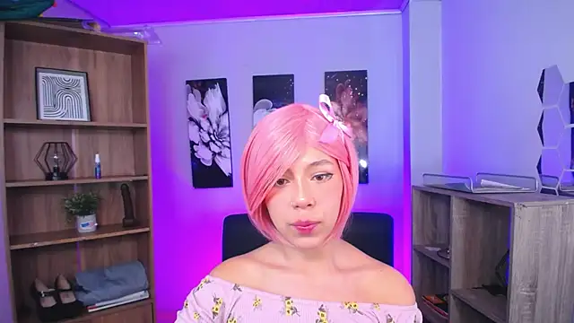 roseefancy19 online show from November 21, 2025, 12:15 pm