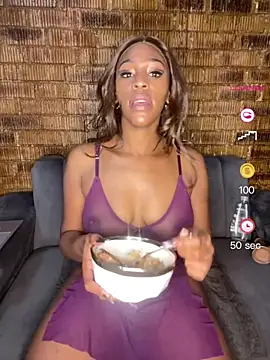 Snapshot of SP1CY_MOMMY chatting on April 24, 2026, 2:30 pm SP1CY MOMMY online show from April 24, 2026, 2:30 pm