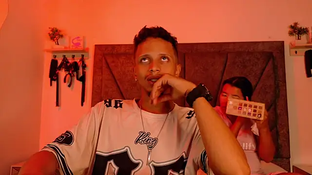 DamianandEva online show from April 10, 2026, 12:23 pm