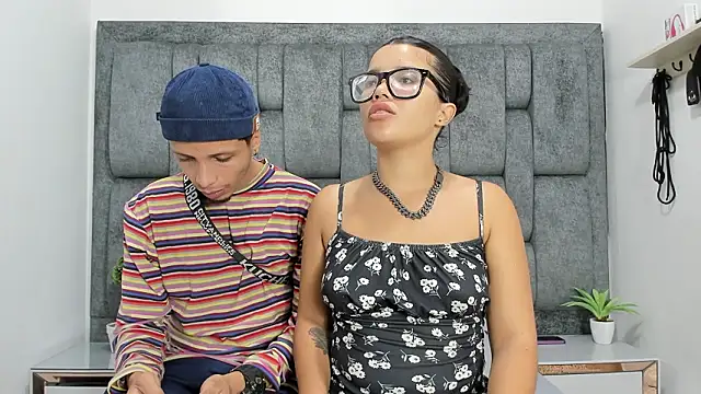 Snapshot of DamianandEva chatting on January 15, 2026, 12:41 pm DamianandEva online show from January 15, 2026, 12:41 pm