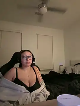 minha baby online show from April 12, 2026, 9:12 am