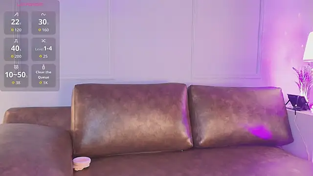 kittyblooms online show from April 18, 2026, 1:02 pm