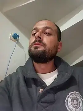 expenser37 online show from November 28, 2025, 9:26 pm