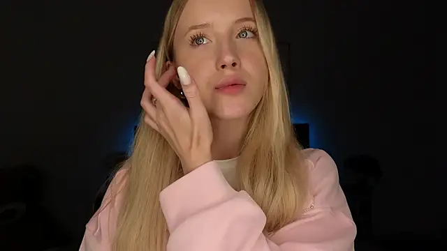 adele armass online show from April 22, 2026, 8:26 pm