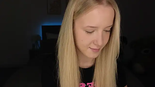 adele armass online show from April 3, 2026, 9:21 pm