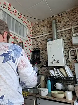 MilkySky online show from April 3, 2026, 9:38 am