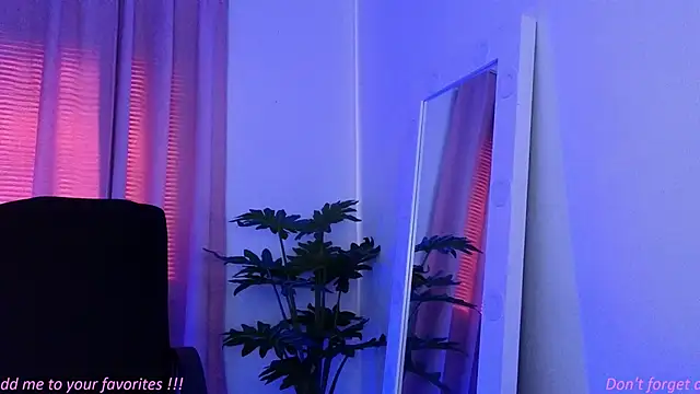 BabyLauritaa online show from February 12, 2026, 9:36 pm