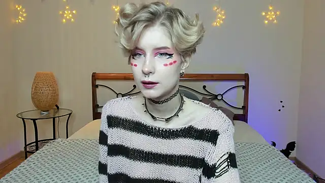 Snapshot of Angel_Julles chatting on October 31, 2025, 1:02 am Angel Julles online show from October 31, 2025, 1:02 am