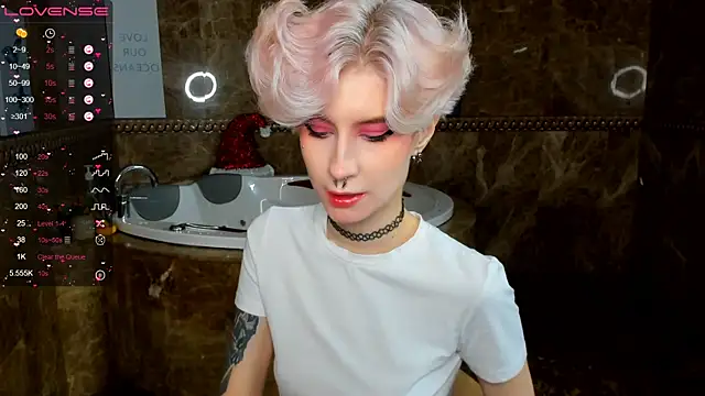 Angel Julles online show from December 19, 2025, 12:58 am