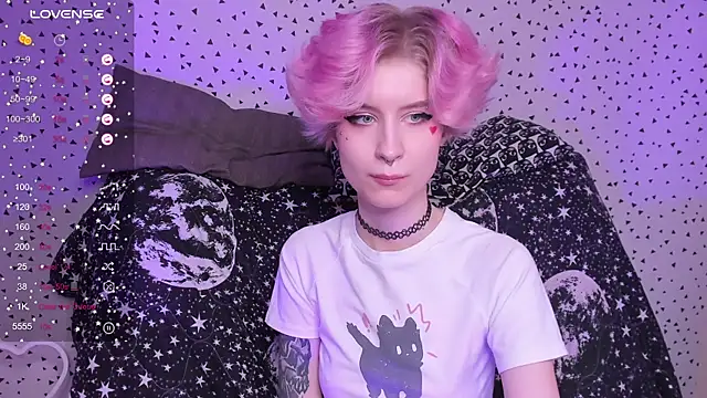 Angel Julles online show from April 19, 2026, 5:14 pm