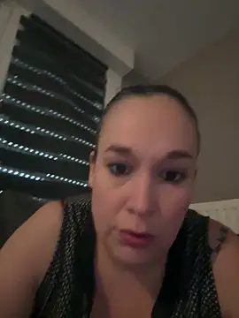 Girlysensuelle online show from November 3, 2025, 8:40 am