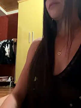 AnaiMartins online show from November 7, 2025, 10:53 am