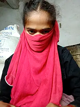 Snapshot of Hot_sutr chatting on November 2, 2025, 6:35 pm Hot sutr online show from November 2, 2025, 6:35 pm