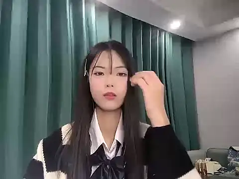 Snapshot of Angela-172 chatting on November 3, 2025, 11:58 am Angela-172 online show from November 3, 2025, 11:58 am