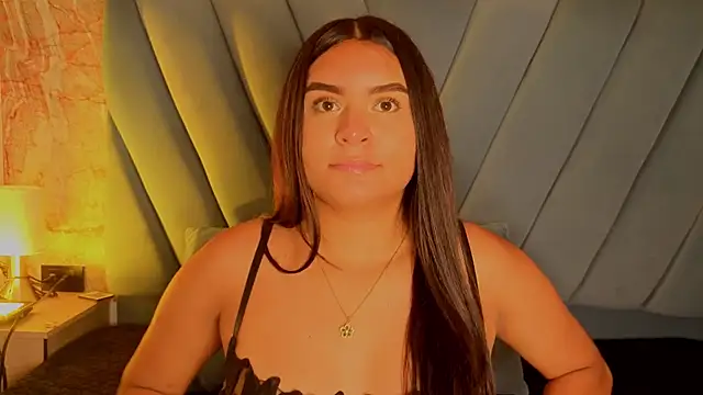 Snapshot of amarahanks1 chatting on November 8, 2025, 11:25 am amarahanks1 online show from November 8, 2025, 11:25 am