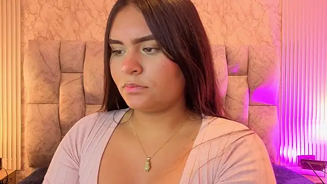 Snapshot of amarahanks1 chatting on November 18, 2025, 7:28 pm amarahanks1 online show from November 18, 2025, 7:28 pm