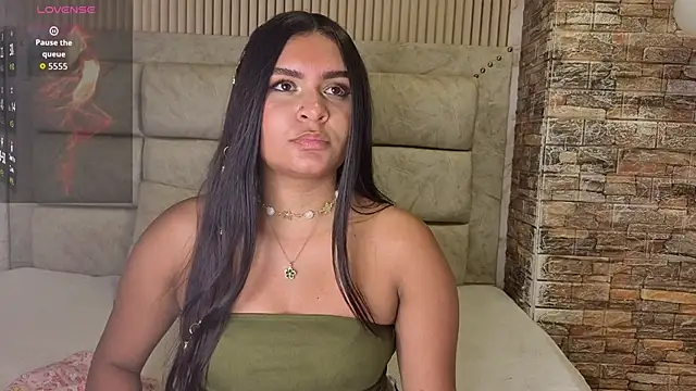 Snapshot of amarahanks1 chatting on December 14, 2025, 8:58 pm amarahanks1 online show from December 14, 2025, 8:58 pm