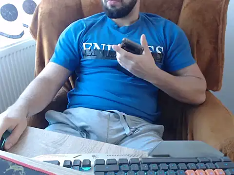 strongcoffee10 online show from November 19, 2025, 8:58 am