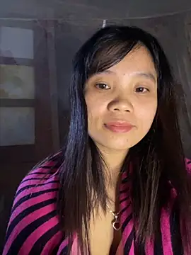 Snapshot of bardamtw chatting on November 3, 2025, 2:20 pm bardamtw online show from November 3, 2025, 2:20 pm