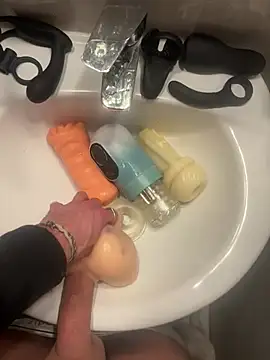 Snapshot of LeBestre chatting on January 19, 2026, 4:27 am LeBestre online show from January 19, 2026, 4:27 am