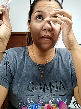 Snapshot of Samaraa_Lee chatting on November 26, 2025, 11:21 am Samaraa Lee online show from November 26, 2025, 11:21 am