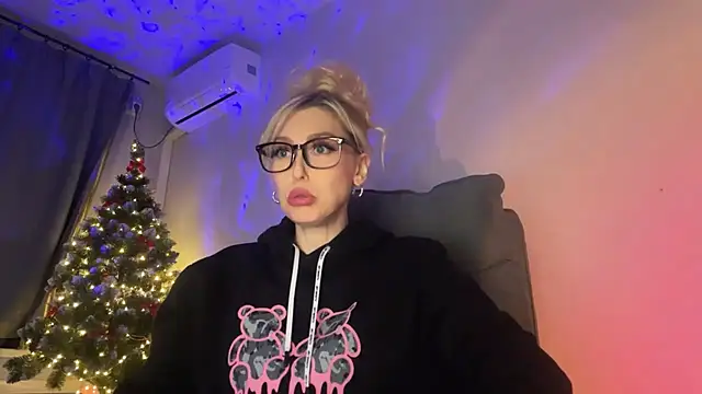 Liya Liss online show from January 18, 2026, 9:29 pm