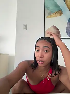Snapshot of Ania_rose chatting on June 5, 2026, 5:29 pm Ania rose online show from June 5, 2026, 5:29 pm