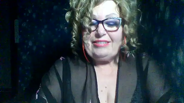 Milaniya606 online show from December 2, 2025, 7:37 pm