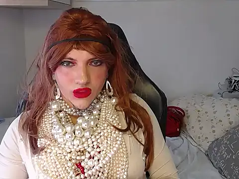 VanesaCrossic online show from November 12, 2025, 9:13 am