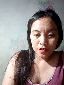 Alice-567 online show from April 4, 2026, 4:02 pm