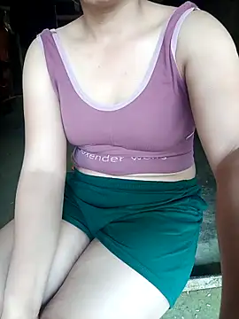 Alice-567 online show from April 5, 2026, 9:49 am