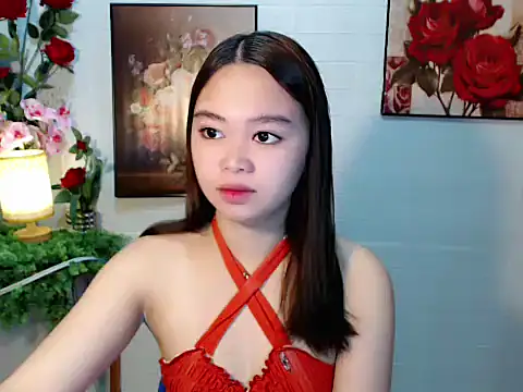 lustfullakim online show from May 21, 2026, 10:01 am
