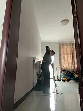 daaqnn online show from March 31, 2026, 1:07 am