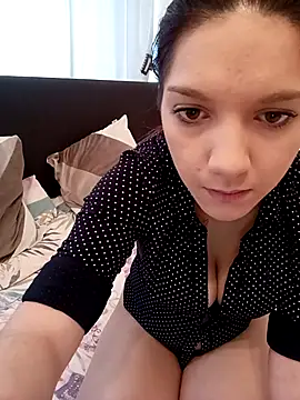 Snapshot of Aleioji10 chatting on January 17, 2026, 9:24 am Aleioji10 online show from January 17, 2026, 9:24 am