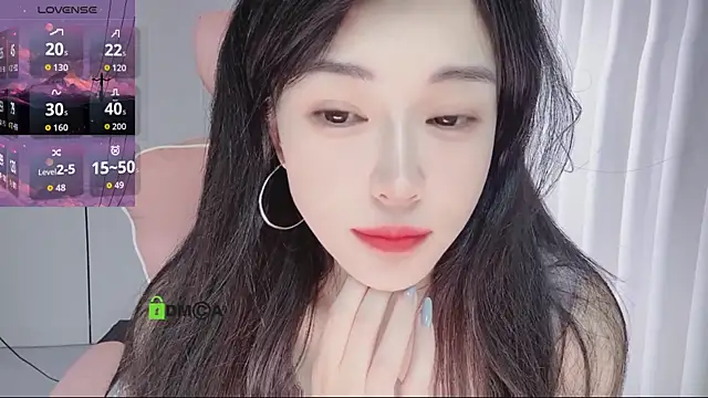 YunShan-33 online show from May 23, 2026, 4:33 am