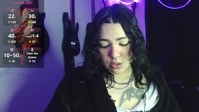 Jessie  wild online show from January 5, 2026, 11:19 pm