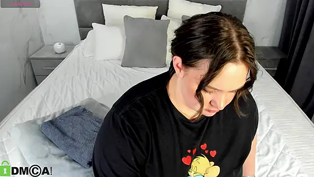 bbwsexis online show from November 5, 2025, 4:54 pm