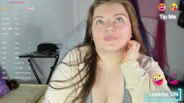 miss samii7 online show from November 12, 2025, 3:54 am