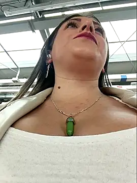 cataleyamyst online show from November 27, 2025, 7:03 pm