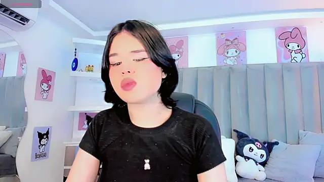 Snapshot of ClaudiaSophia chatting on January 17, 2026, 11:36 am ClaudiaSophia online show from January 17, 2026, 11:36 am