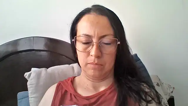 Lauryn Jones online show from March 15, 2026, 8:16 pm