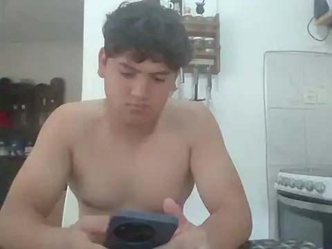 Snapshot of Myboy0020 chatting on February 16, 2026, 7:01 pm Myboy0020 online show from February 16, 2026, 7:01 pm