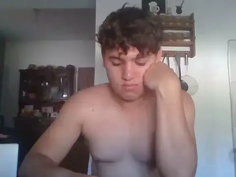 Snapshot of Myboy0020 chatting on February 1, 2026, 7:12 pm Myboy0020 online show from February 1, 2026, 7:12 pm