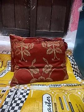 abhi sexy boy online show from November 5, 2025, 7:55 am