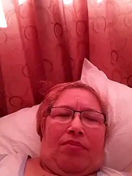 Snapshot of Cessi50 chatting on November 22, 2025, 2:16 pm Cessi50 online show from November 22, 2025, 2:16 pm