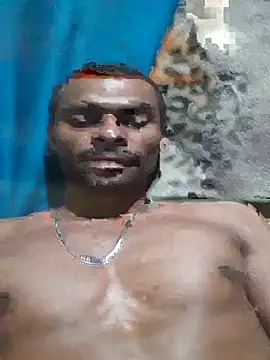 Snapshot of m-a-g-n-a-t-a chatting on May 10, 2026, 2:48 am m-a-g-n-a-t-a online show from May 10, 2026, 2:48 am